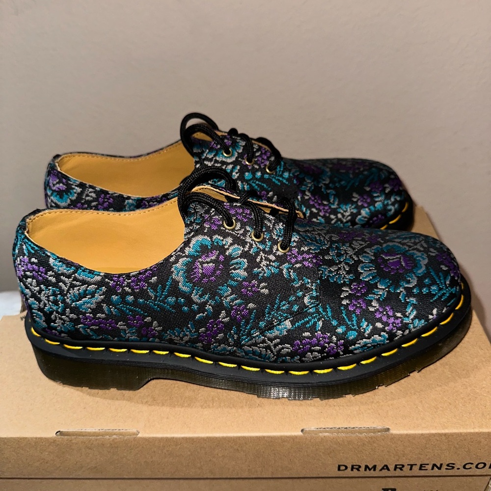 Dr Martens FLORAL JACQUARD